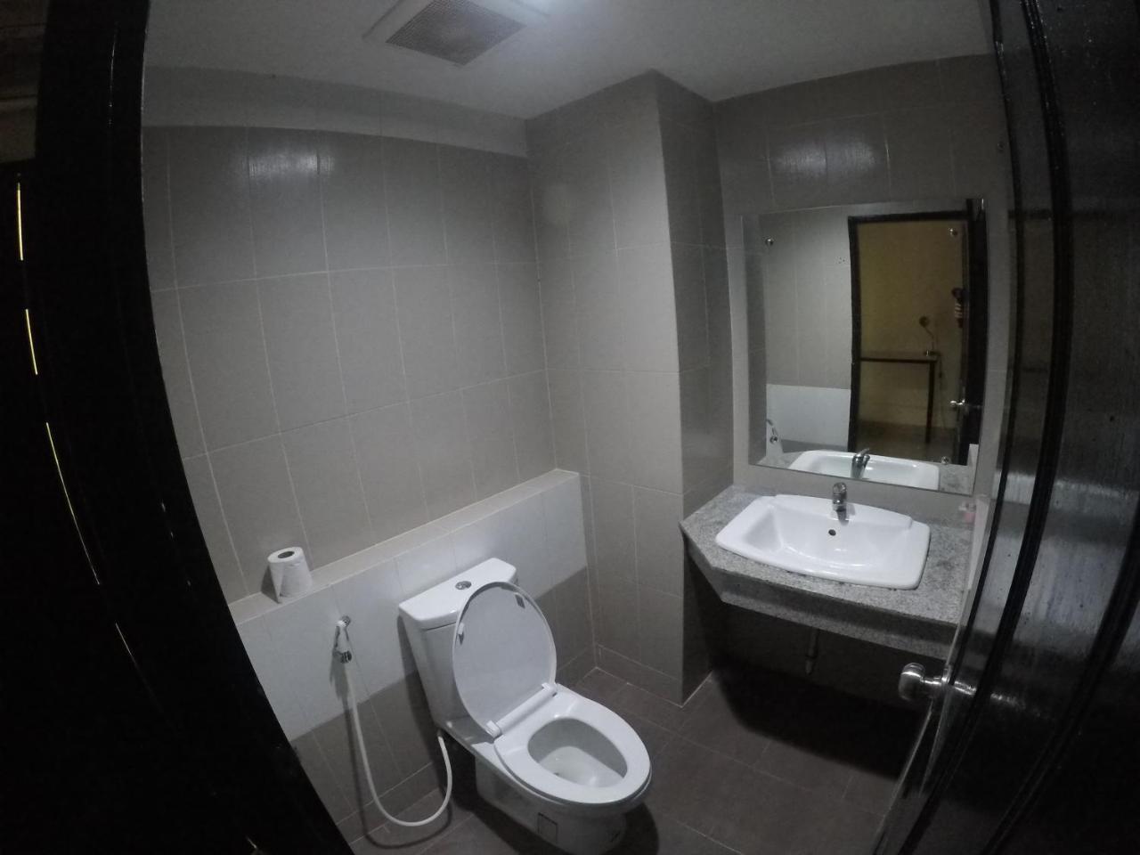 French Connection Hotel Pattaya Eksteriør bilde
