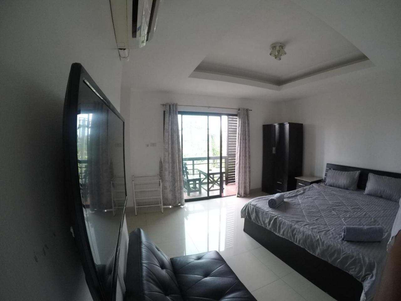 French Connection Hotel Pattaya Eksteriør bilde